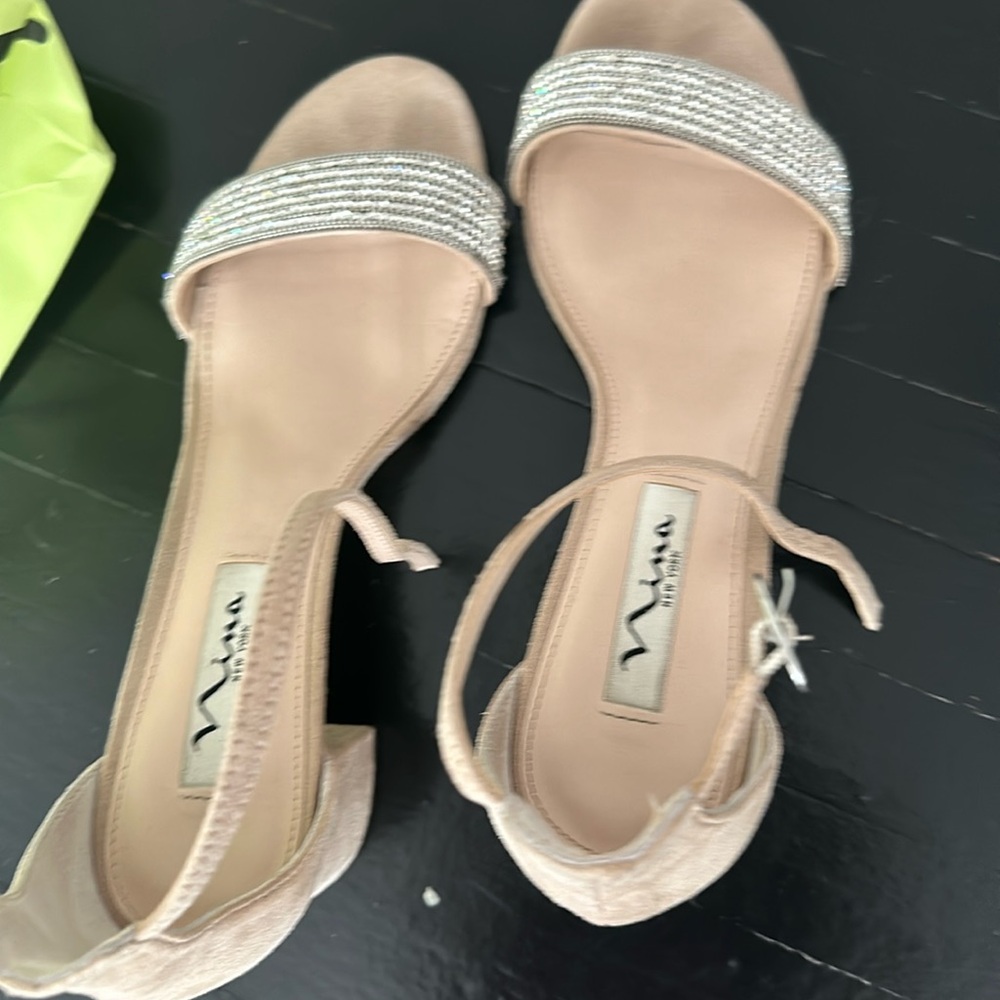 Dress shoes